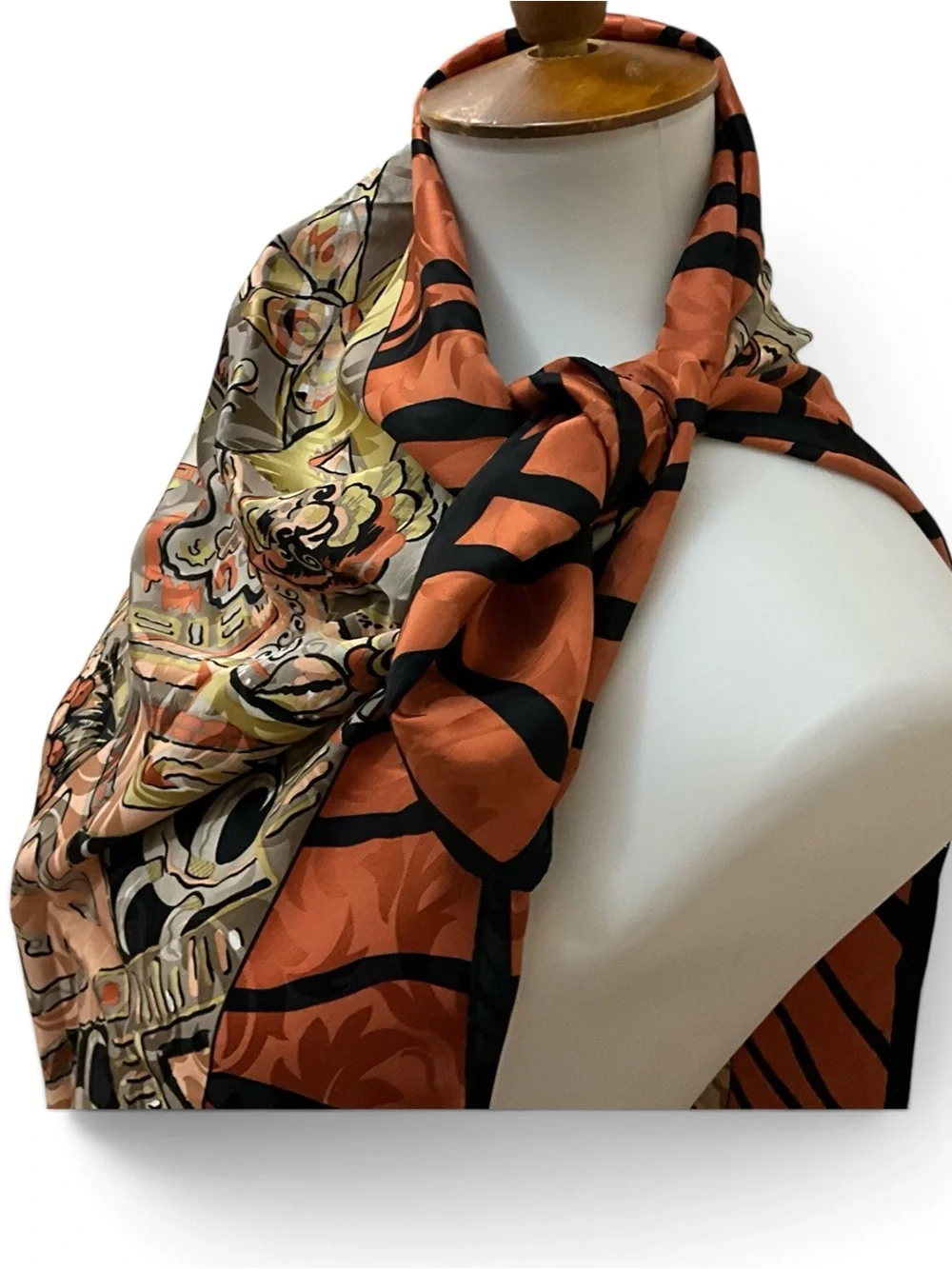 Vintage Italian 100% Silk Scarf Animal Print Pictorial Square 34”
